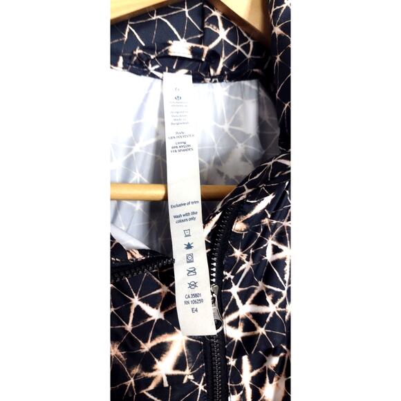 Lululemon Miss Misty II Wind & Water Resistant Jacket Size 6 - Picture 16 of 16